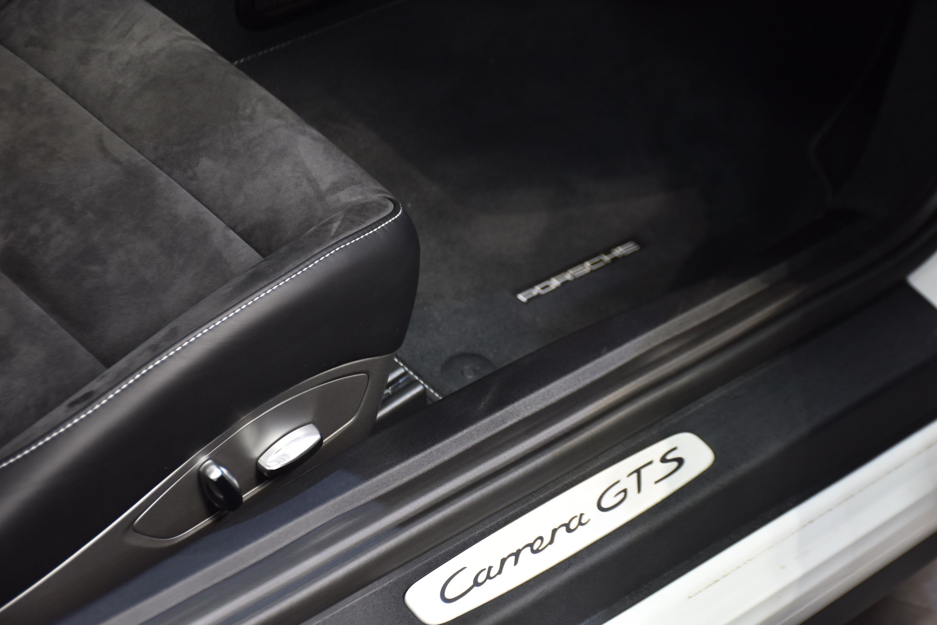 991.2 Carrera GTS
